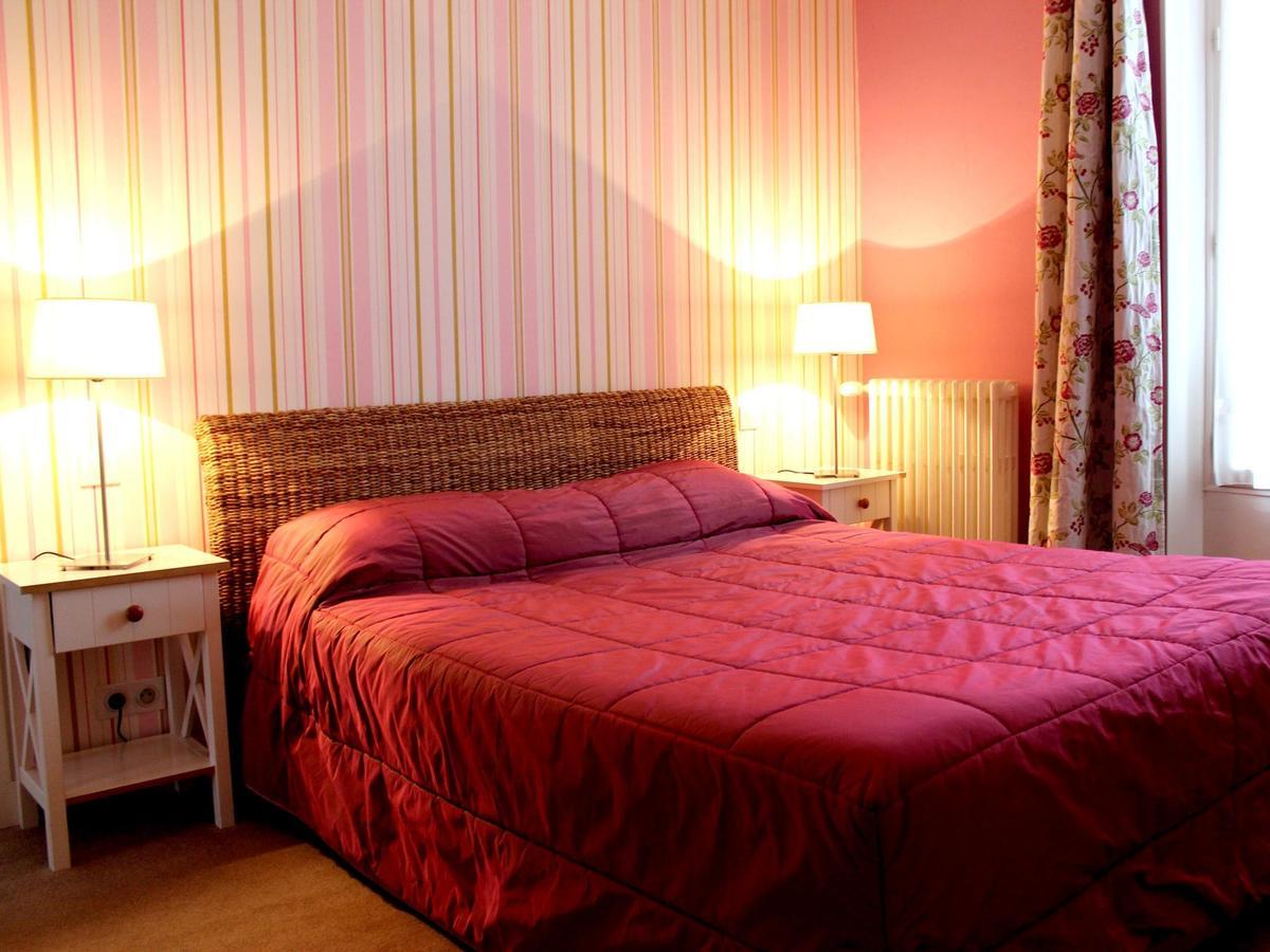 Hotel Les Aubepines Illiers-Combray Dış mekan fotoğraf
