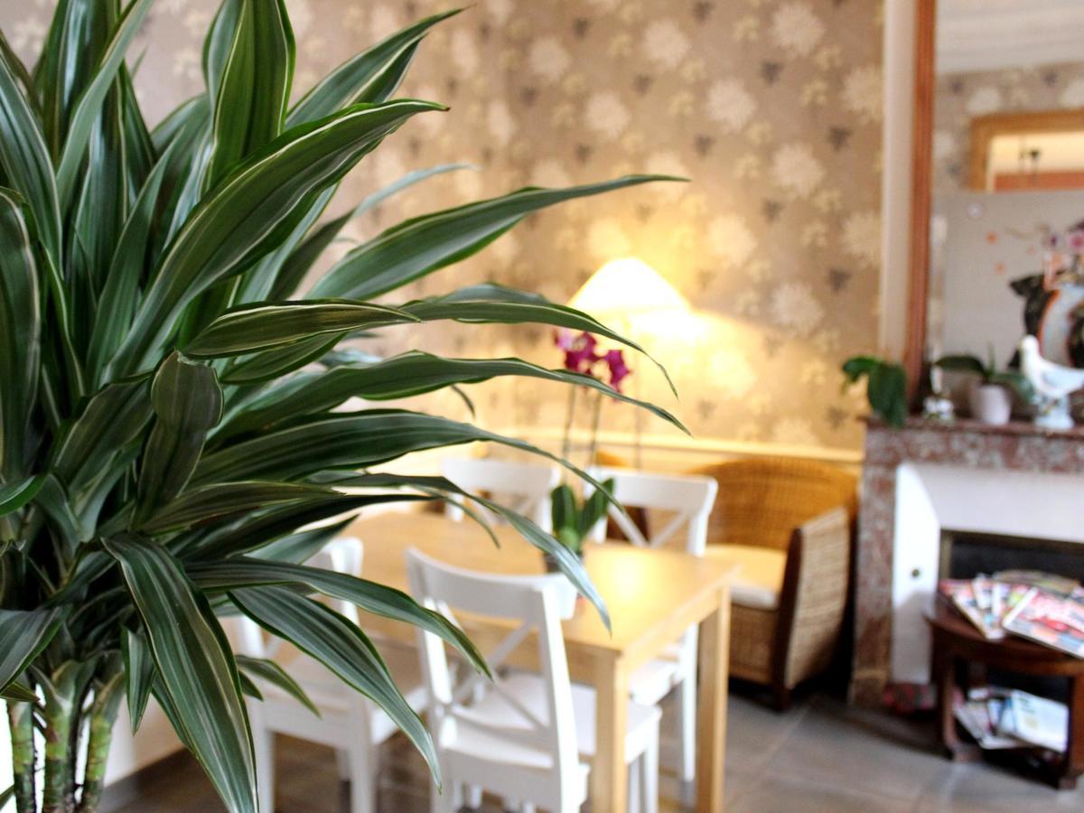 Hotel Les Aubepines Illiers-Combray Dış mekan fotoğraf